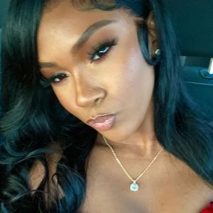 Meet your Posher, Jaymie